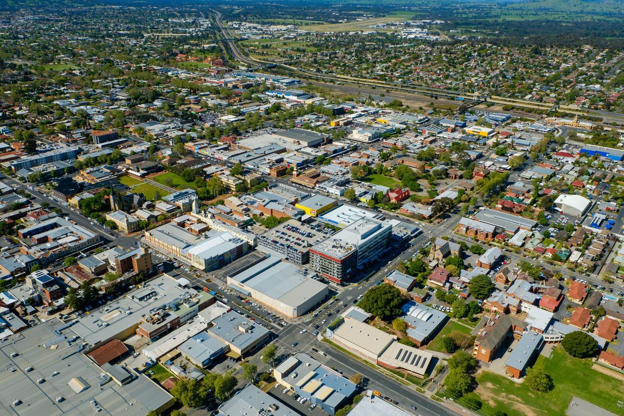 Mantra Albury Hotel Exterior photo
